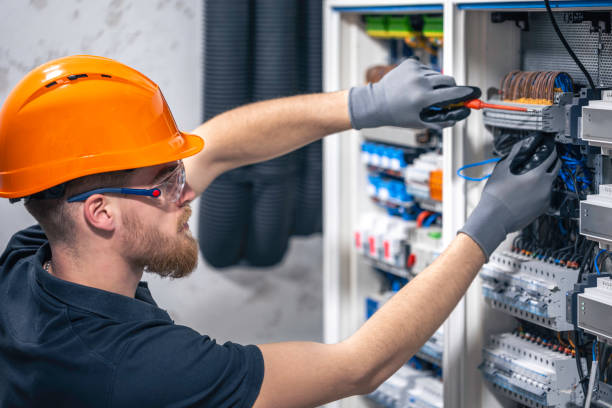 Best Circuit Breaker Repair  in Prairie Du Sac, WI